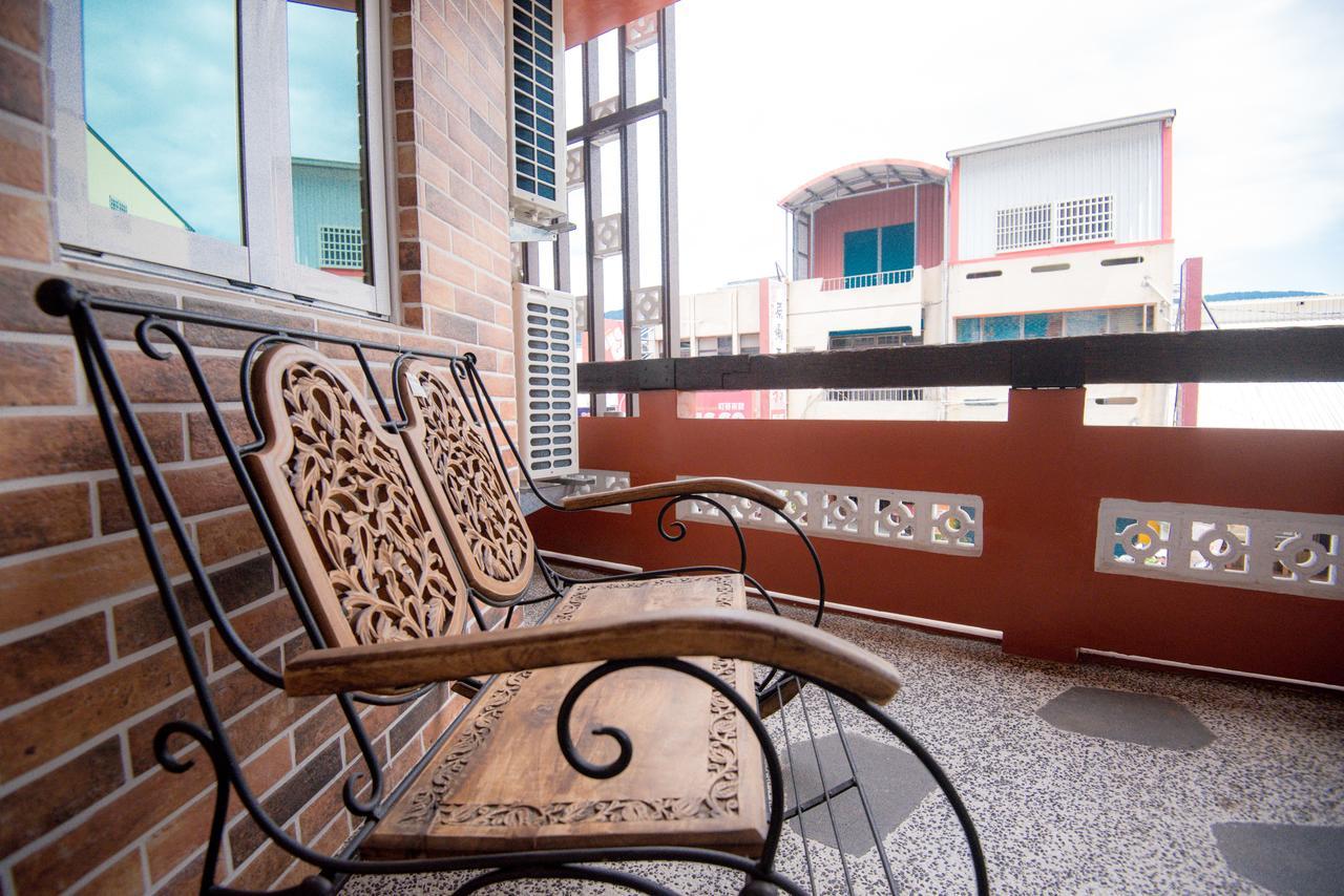 Ripoll'Es Homestay Chishang Exterior foto